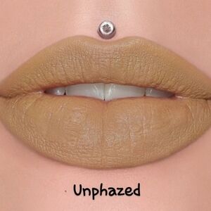 Jeffree Star Unphazed Velvet Trap Lipstick NIB